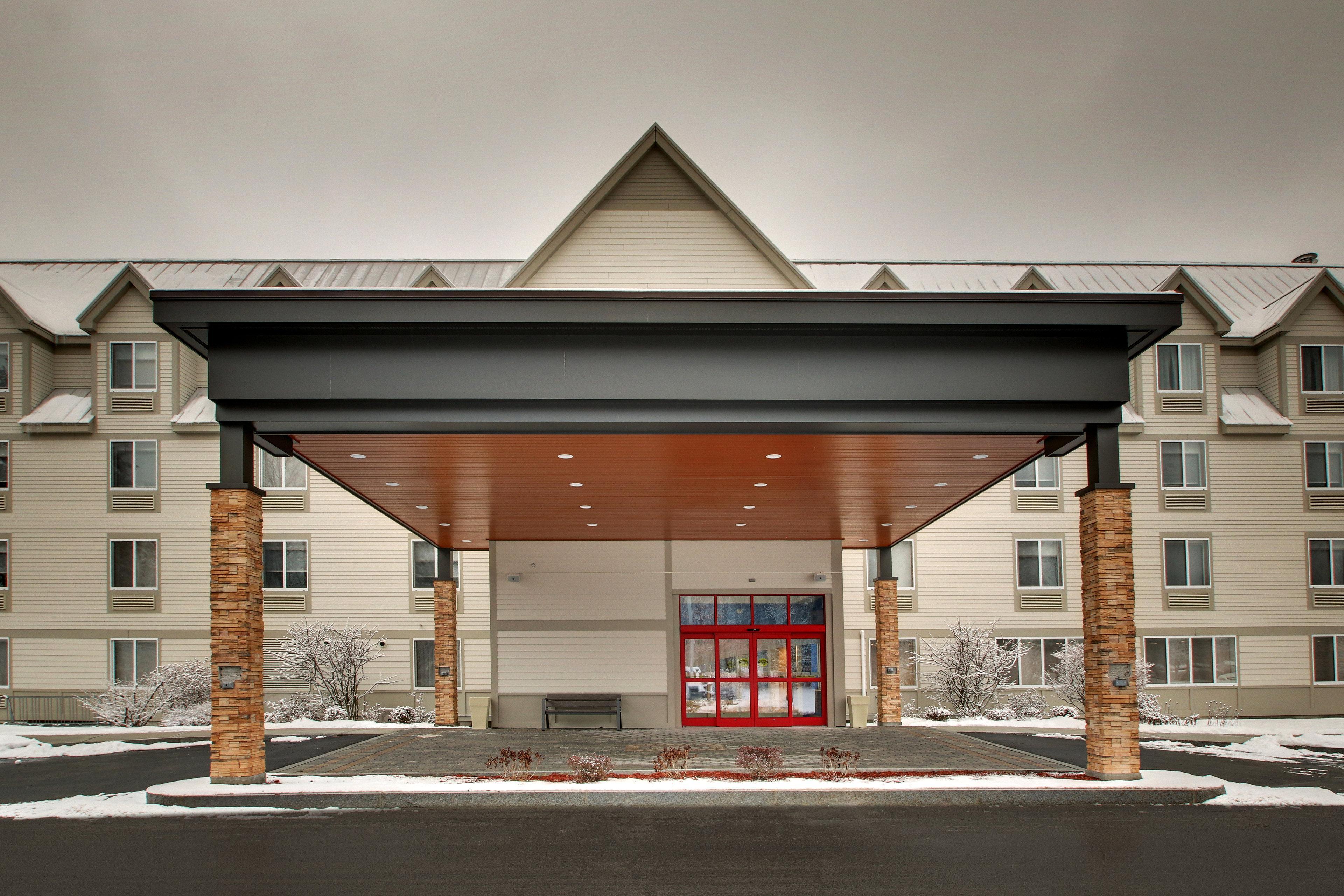 Holiday Inn Express & Suites - Lincoln East - White Mountains, An Ihg Hotel Exterior foto