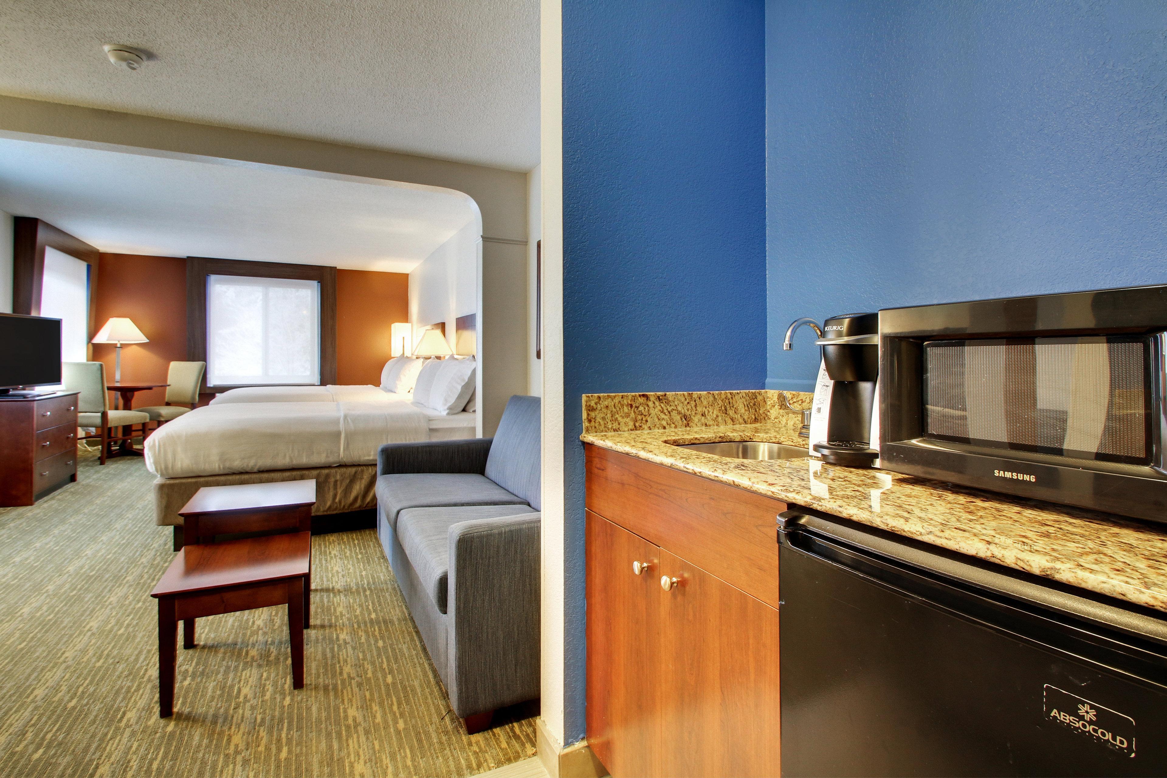 Holiday Inn Express & Suites - Lincoln East - White Mountains By Ihg Exterior foto