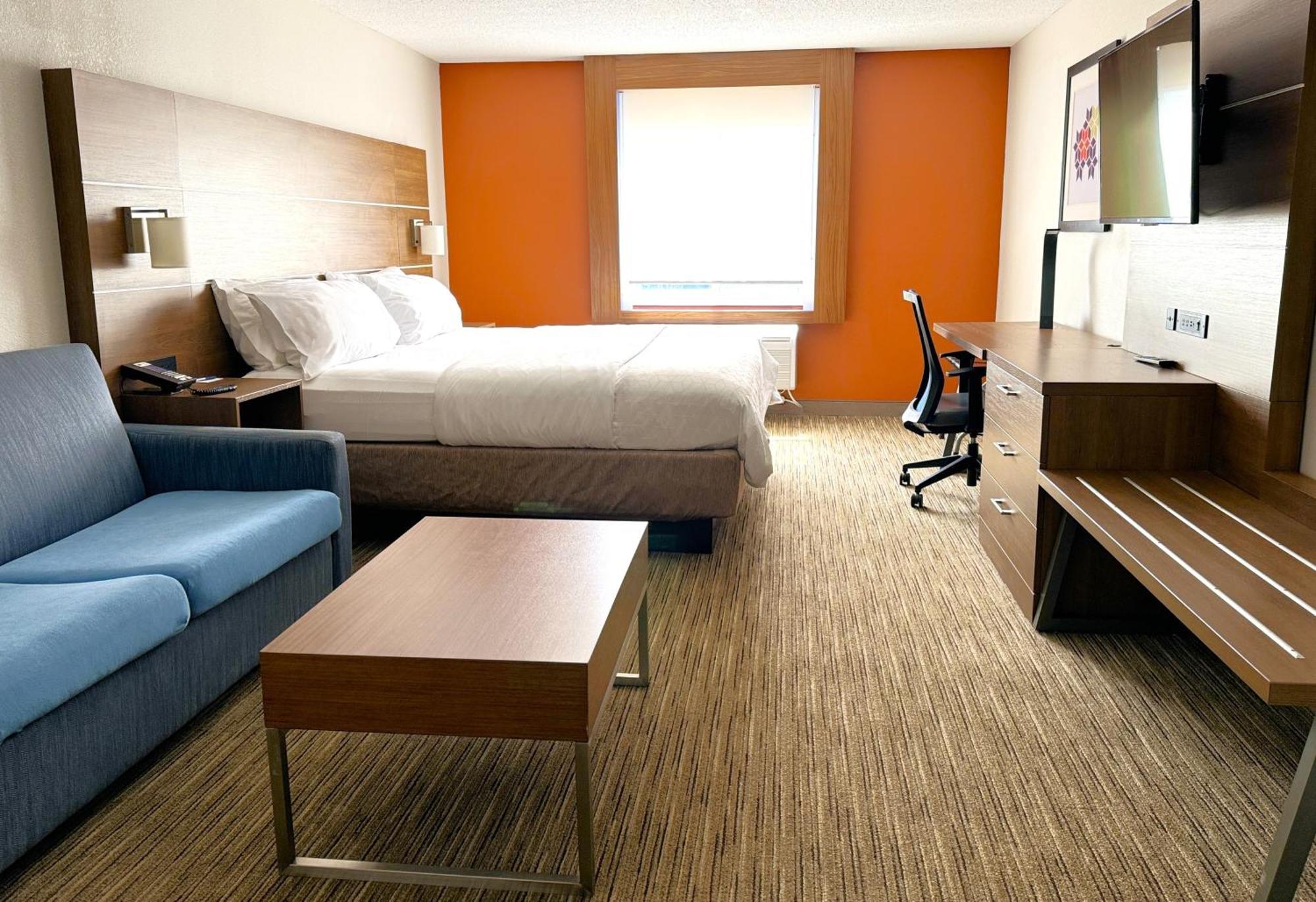 Holiday Inn Express & Suites - Lincoln East - White Mountains By Ihg Exterior foto